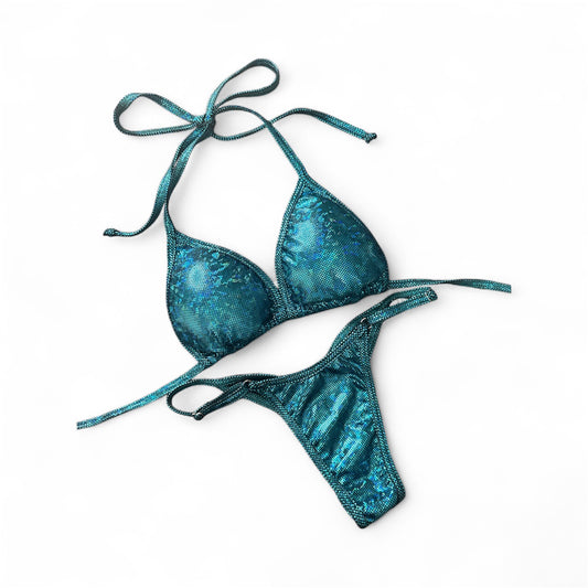 QS - Turquoise on black posing suit  top Medium(pro Adj. bottoms)